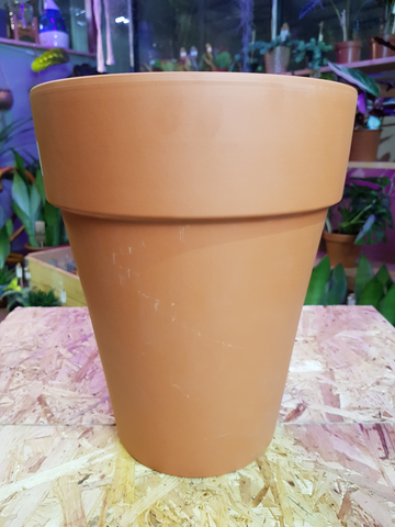 Terracotta Pot ϕ-26cm x h-31cm