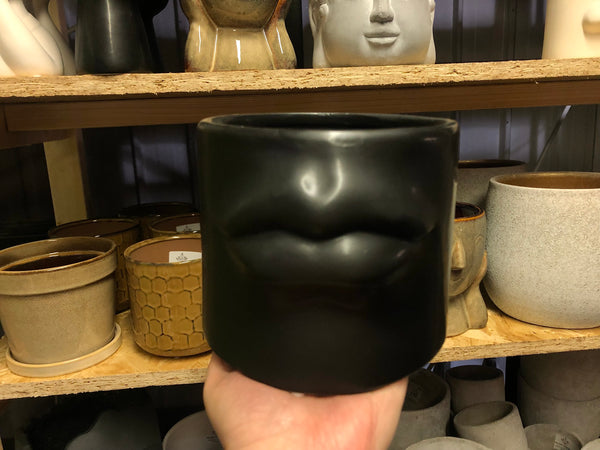 Lips Shape Plant Pot Ceramic Planter Home Decor White and Black